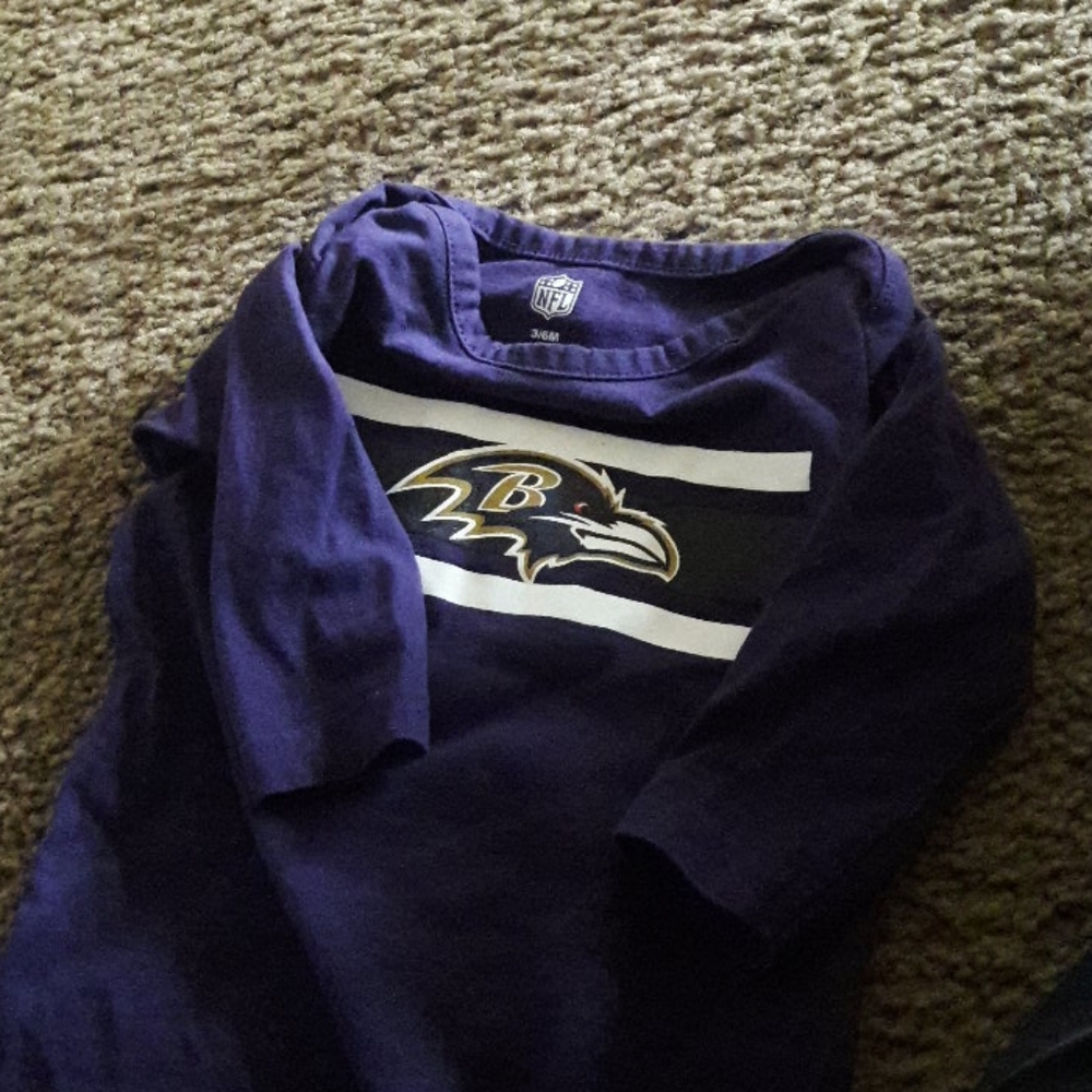 Raven's onesie, great for a boy or girl GUC - Picture 3 of 4